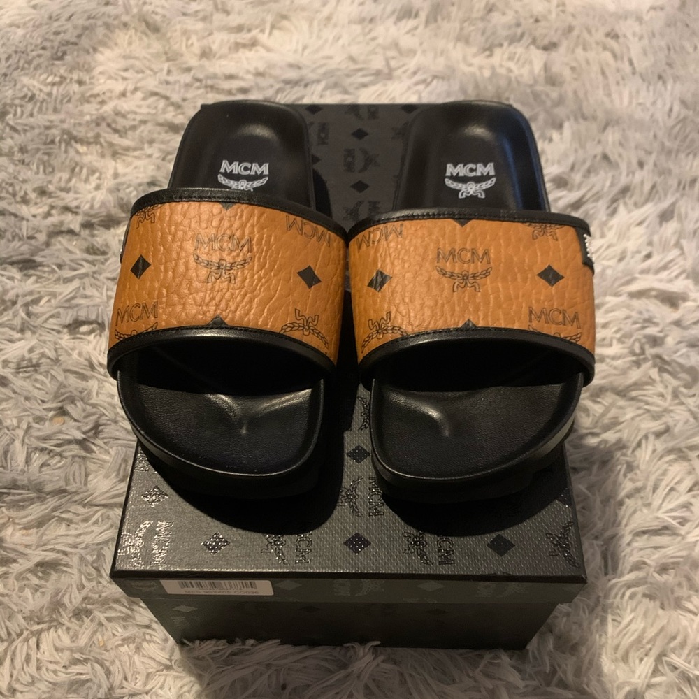MCM slides